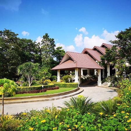Aekpailin River Kwai Resort Kanchanaburi Bagian luar foto