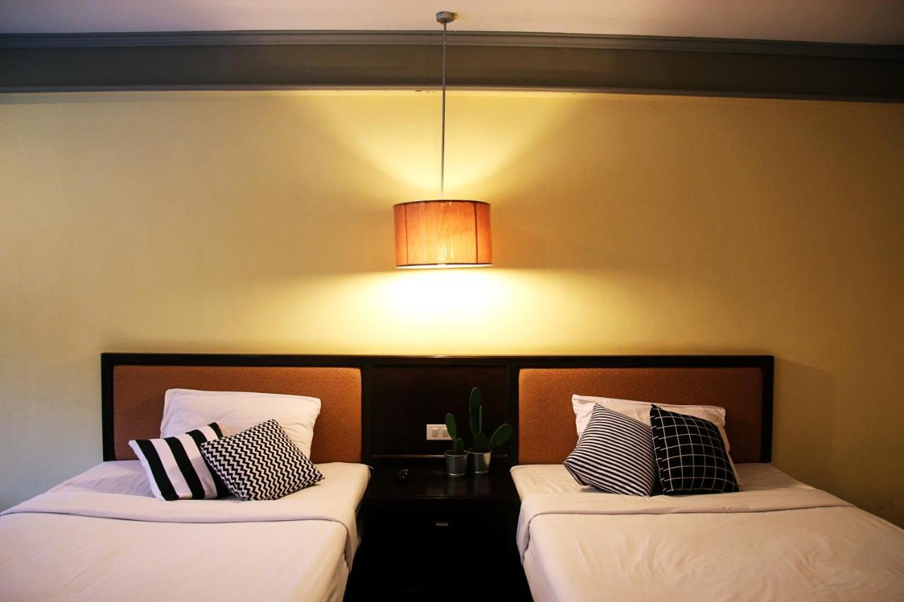 Aekpailin River Kwai Resort Kanchanaburi Bagian luar foto
